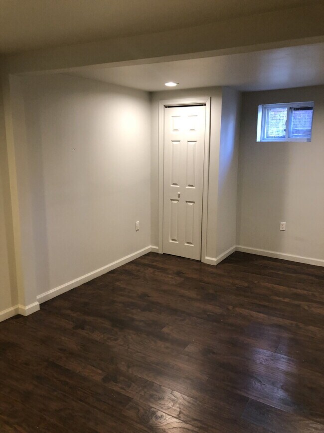 Foto del edificio - Cozy, Quiet 2 bedroom 1 bath! Section 8 approved!