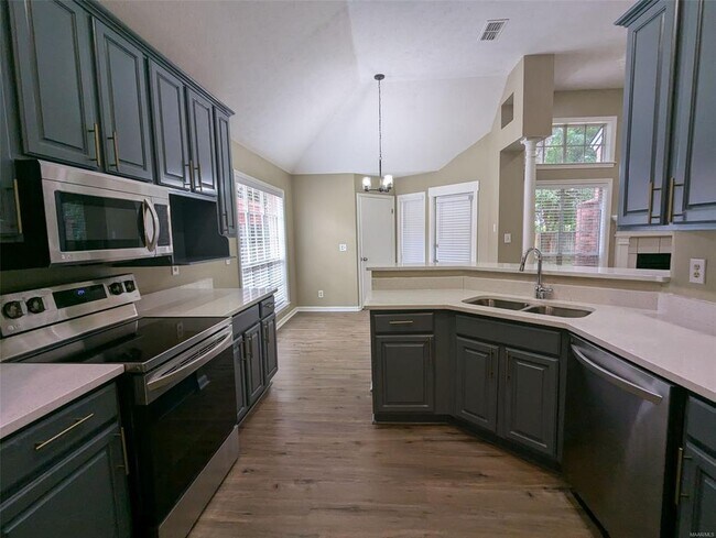 Foto del edificio - 7157 White Oak Ln