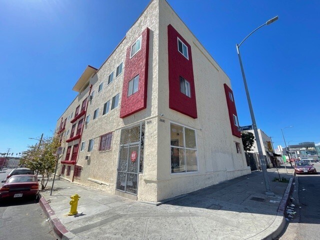Building Photo - 2600 W 8th St