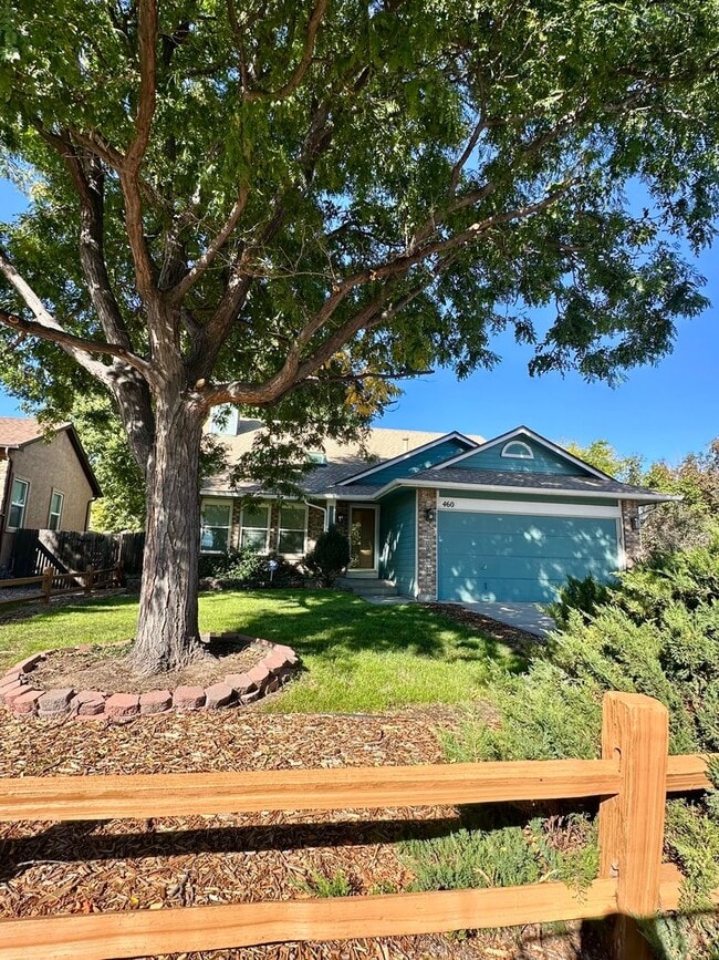Building Photo - BEAUTIFULLY UPDATED 3BD HOME NEAR FORT CARSON