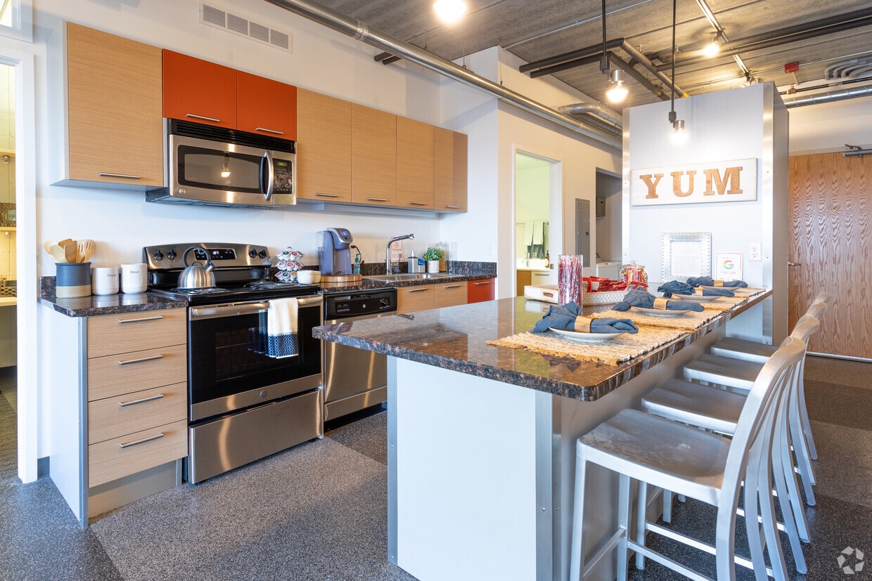 Z Place Apartments - Z Place Apartments