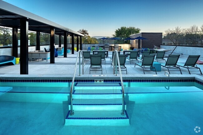 Pool - 2700 Lincoln