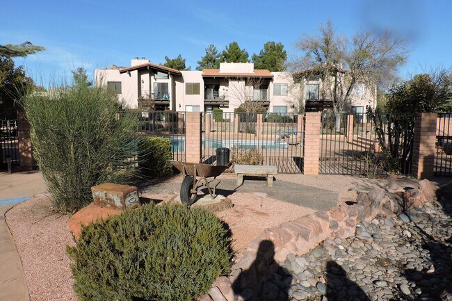 Foto del edificio - 3 bedroom condo in Village of Oak Creek