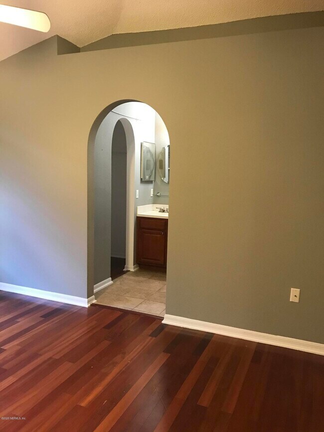 Foto del edificio - 1548 Slash Pine Ct