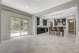 Building Photo - 2977 Queen Lake Ct