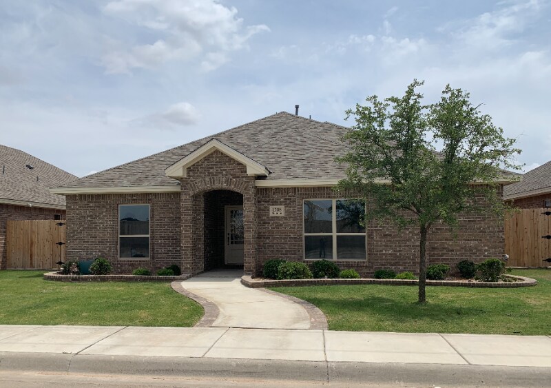 1308 Solomon Ln, Midland, TX 79705 House Rental in Midland, TX