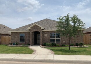 Building Photo - 1308 Solomon Ln