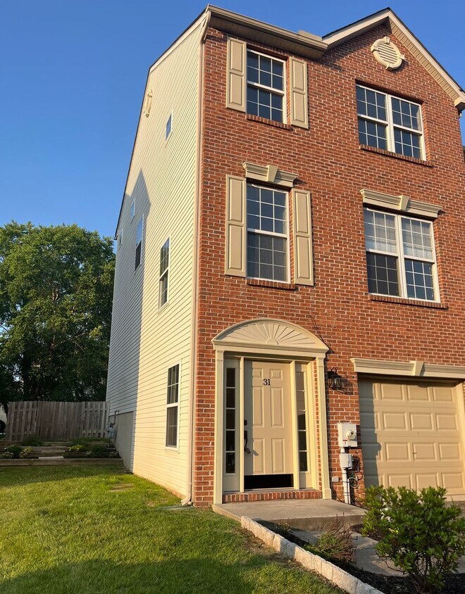 Foto principal - **Charming 2 Bedroom Townhouse in Brennan ...