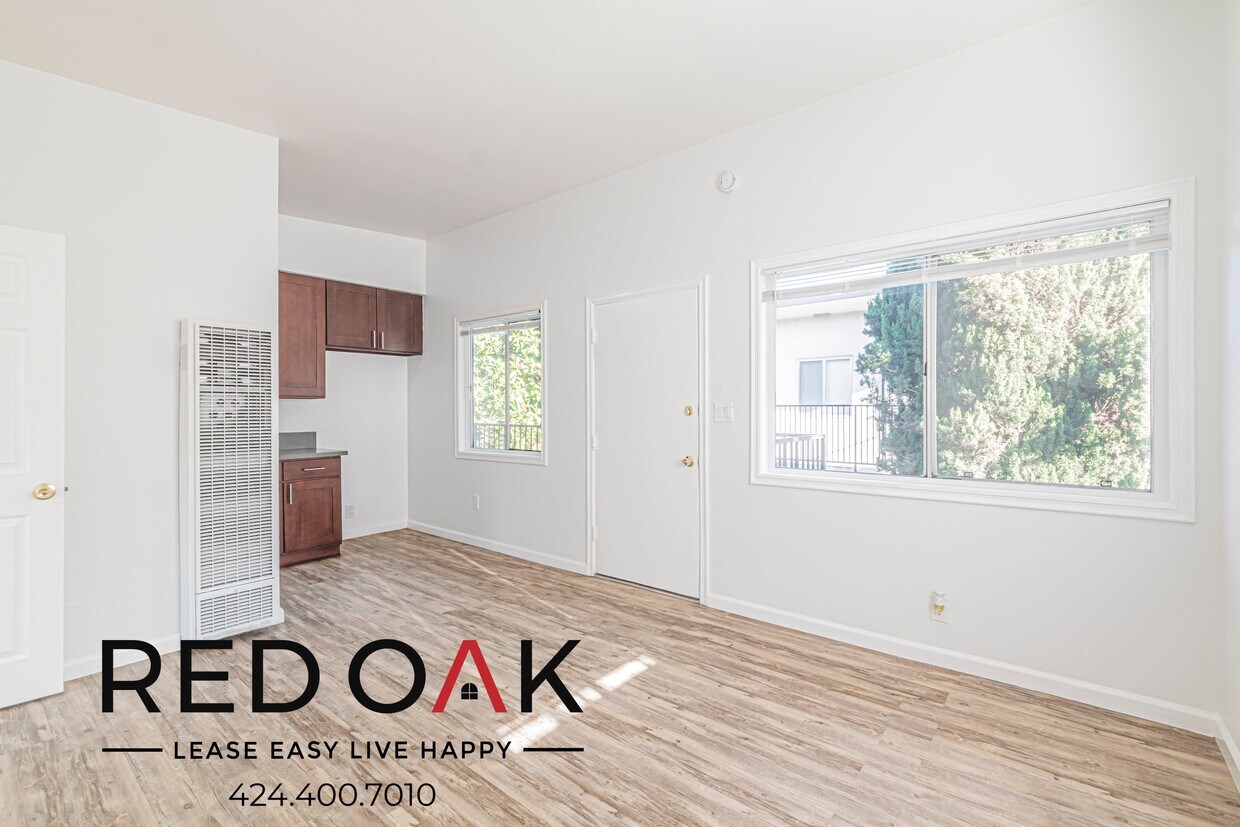 Foto principal - 4241 Van Horne Ave