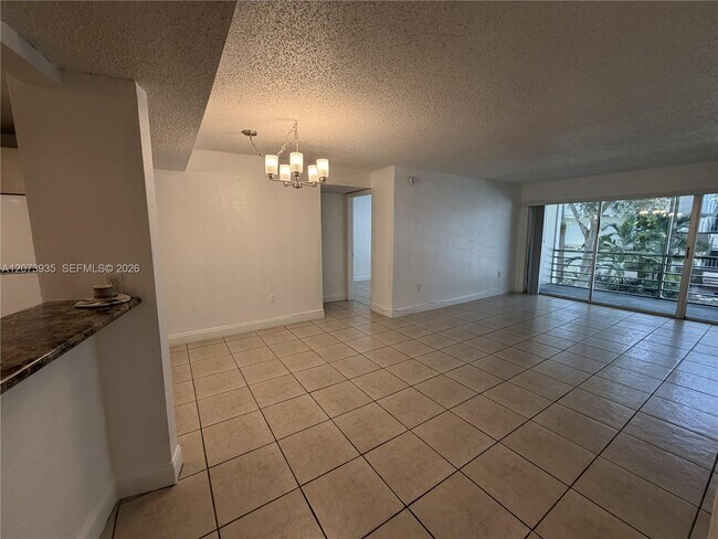 Building Photo - 4205 N University Dr