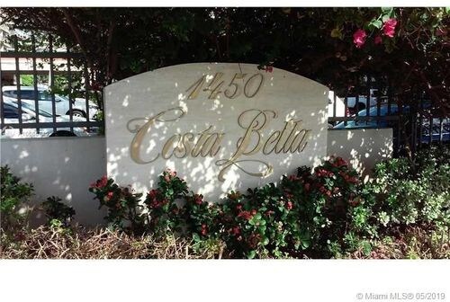 Building Photo - 1450 Brickell Bay Dr