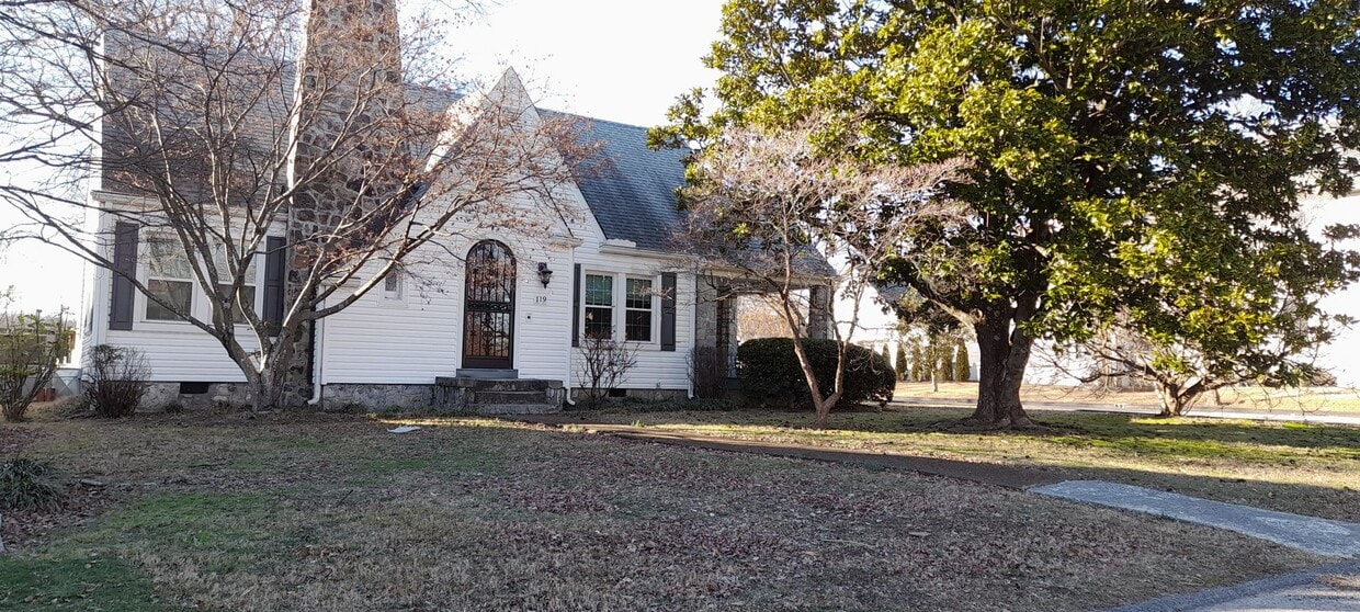 4 Bedroom 2 Bath home in North Chattanooga... - 4 Bedroom 2 Bath home in North Chattanooga...