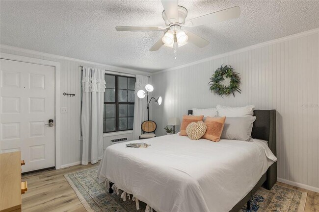 Foto del edificio - 2490 SW 14th Dr
