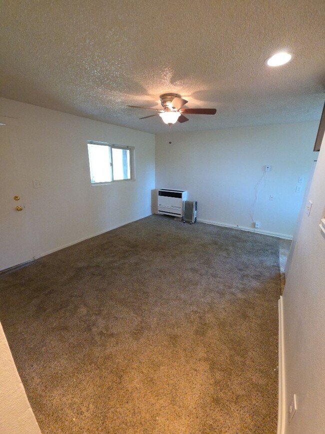Foto del edificio - 2554 Beach Ln