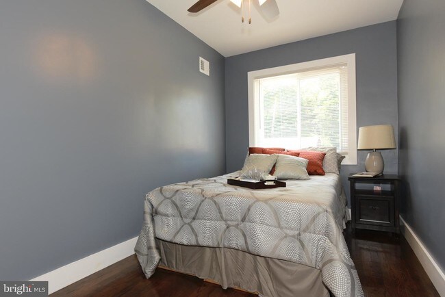 Foto del edificio - 4108 18th St NE