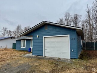 Building Photo - 136 Trumpeter Ave