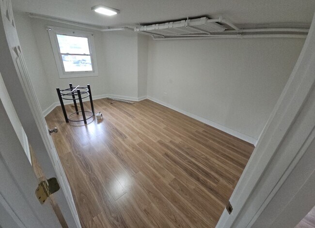 Foto del edificio - 3315 W Cuyler Ave