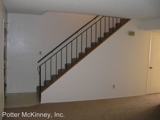 Building Photo - 2801 Brock Way