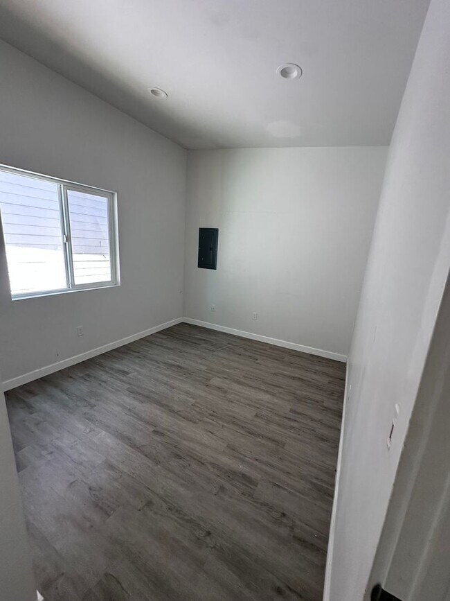Foto del edificio - Newly renovated 2 bedroom house close to M...