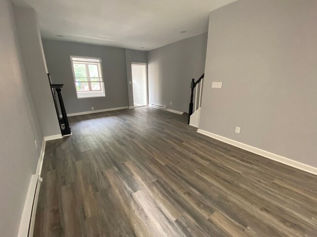 Building Photo - Anika Homes 3 Bedroom
