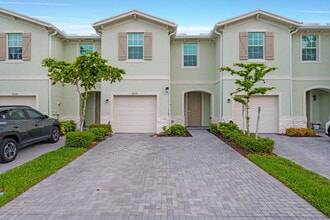 Building Photo - 4370 Pond Lily Ln
