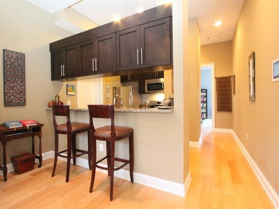 Foto del edificio - 104 Tidewater St