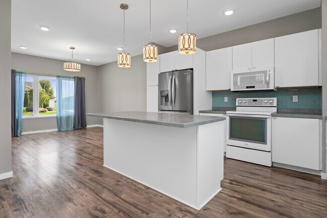 Foto del edificio - 3906 Lone Peak Dr