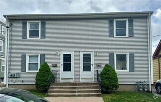 Building Photo - 82 Maynard St