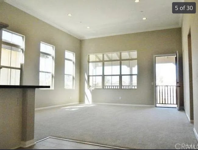 Building Photo - 90 Rose Arch