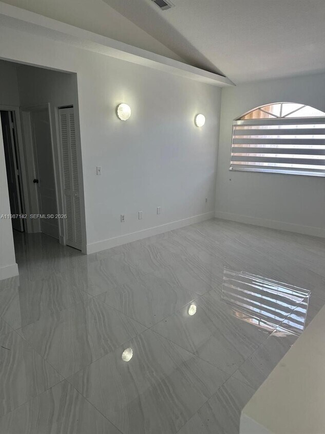 Building Photo - 7526 W 20th Ave