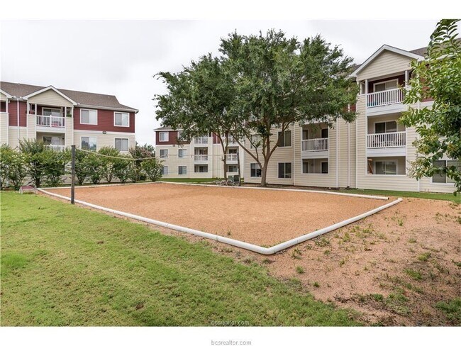 Building Photo - 515 Southwest Pkwy
