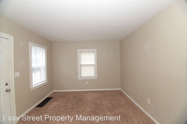 Building Photo - 2 br, 1 bath House - 1230 8th St.