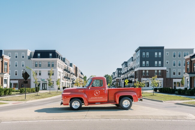 Building Photo - Evans Farm