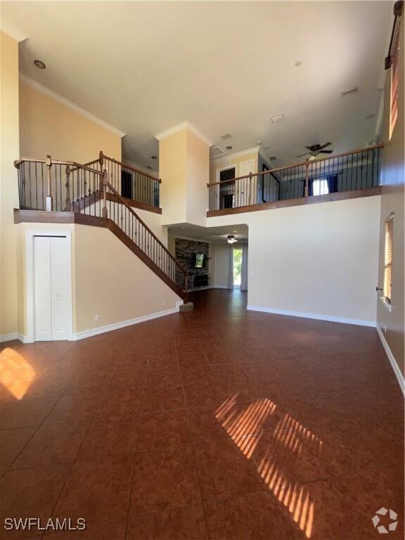 Building Photo - 2427 Ashbury Cir