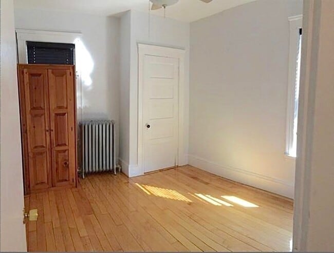 Building Photo - 67 Greenleaf Ave