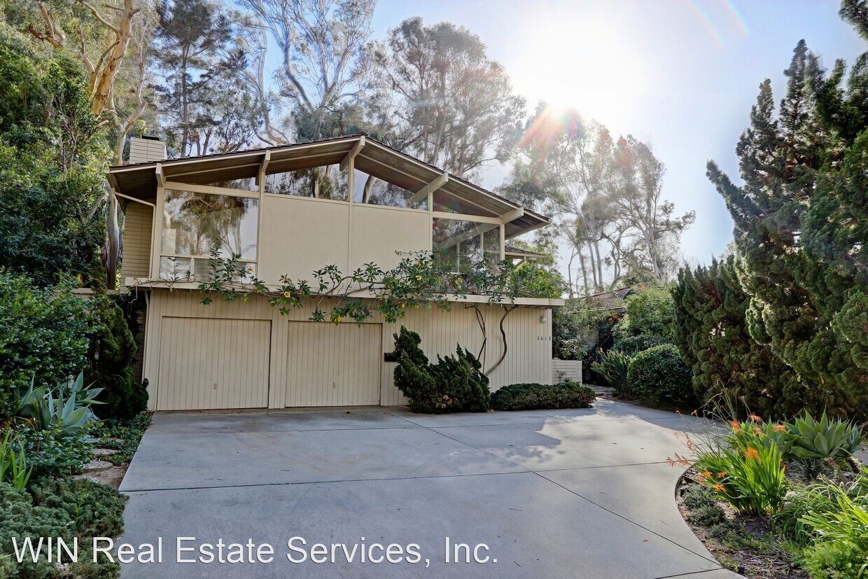 Primary Photo - 4 br, 3 bath House - 3612 PV Drive North