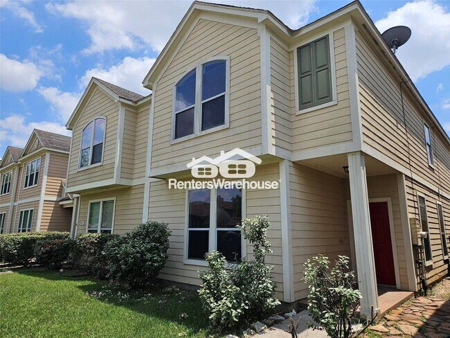Foto del edificio - 8039 Ellinger Ln