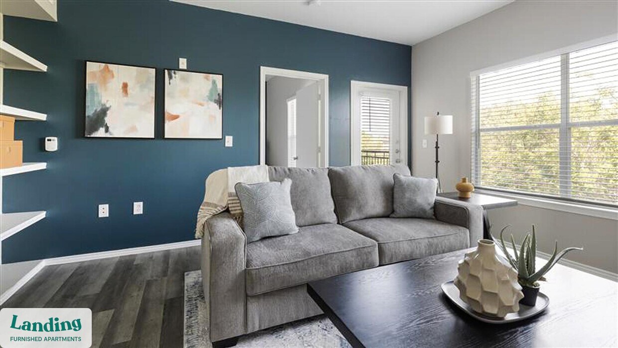 Foto principal - 6000 Randolph Blvd