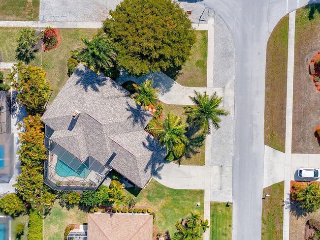 Foto del edificio - Beautiful Home in Desirable Marco Island