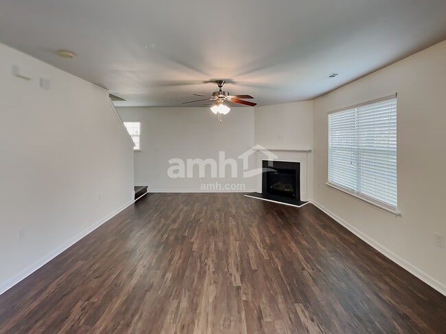 Foto del edificio - 12814 Settlers Trail Ct