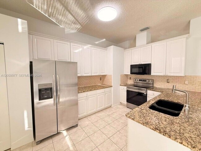 Foto del edificio - 420 SE 23rd Ln