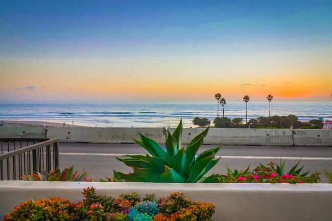 Foto del edificio - 2357 San Elijo Ave