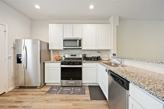 Foto del edificio - 22007 Imperious Pk Wy