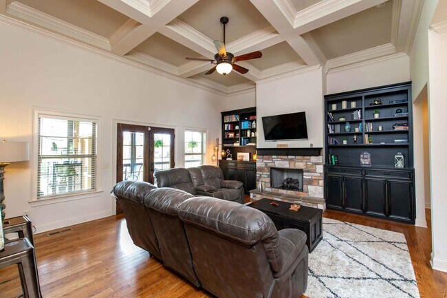 Building Photo - 8036 Wolftever Dr