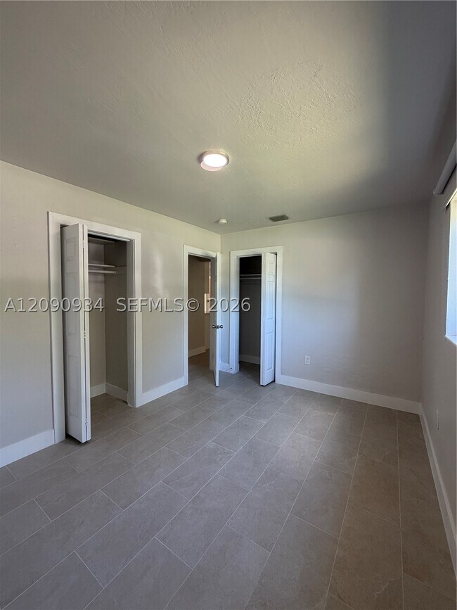 Building Photo - 9940 SW 212th St