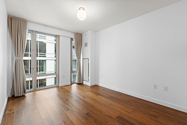 Foto del edificio - 2 Shore Ln