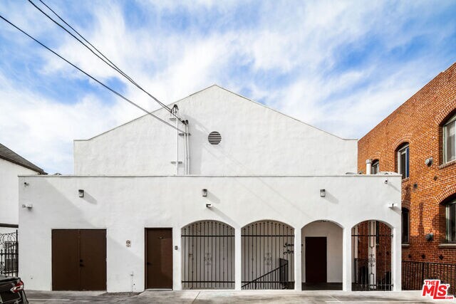 Foto del edificio - 900 N Hoover