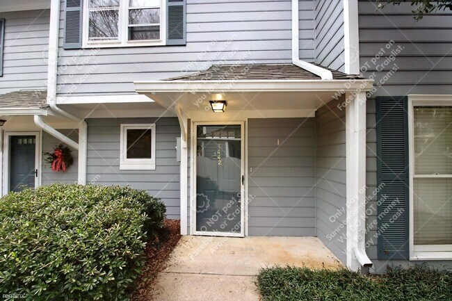 Foto del edificio - 2 br, 2.5 bath Townhome - 1442 Barton Pl Dr