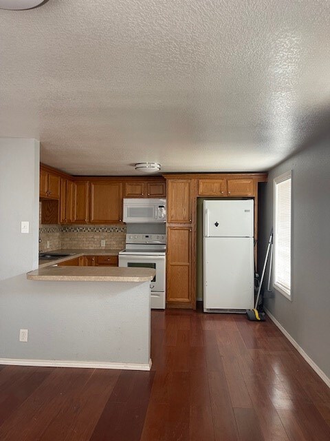 Foto del edificio - 903-B E 11th St