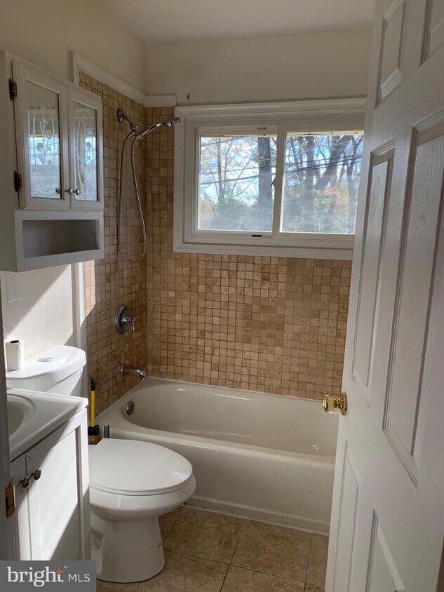 26 Hale Rd, Levittown, PA 19056 House Rental in Levittown, PA